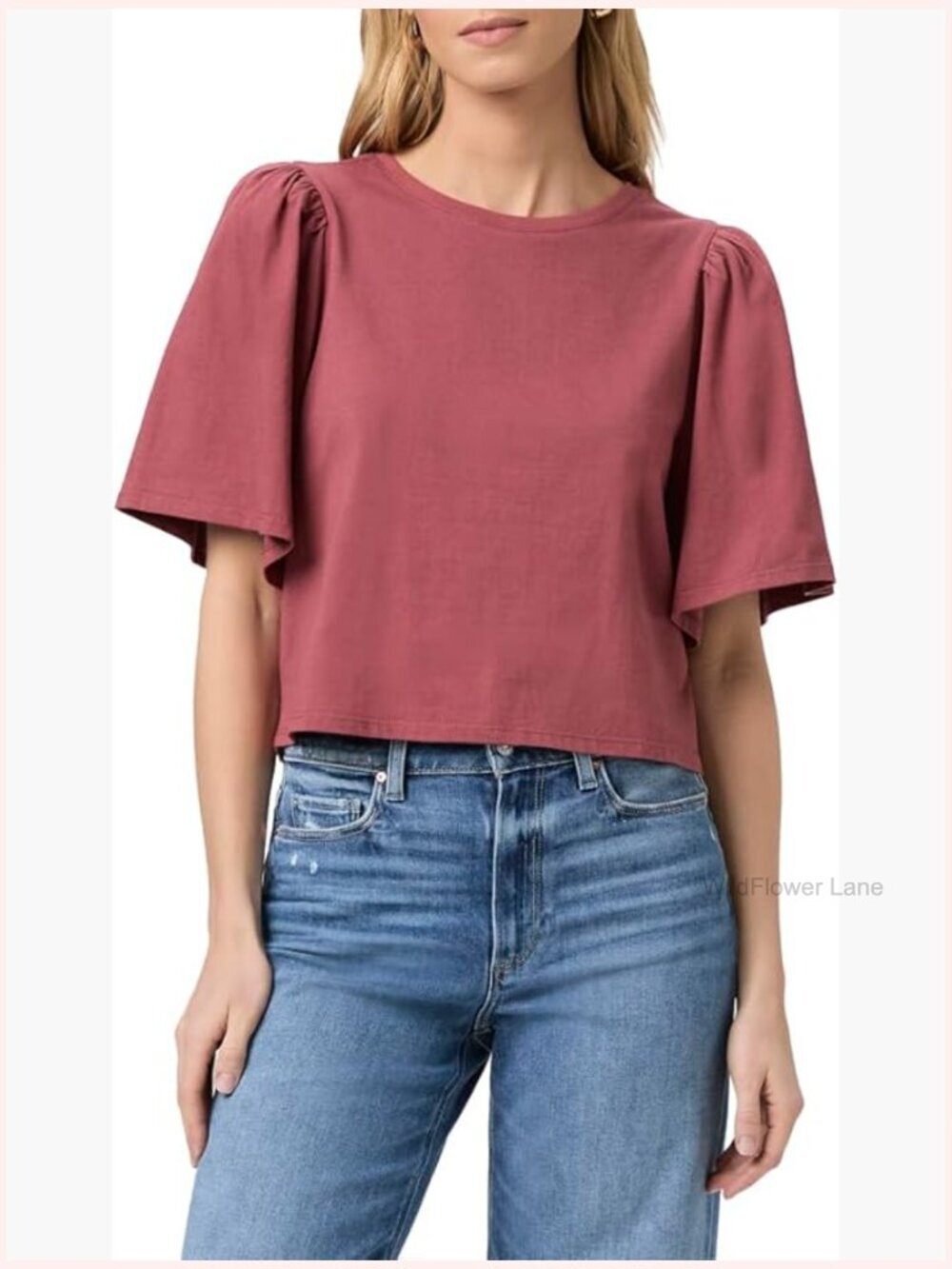 Short puff sleeve tee with relaxed fit